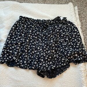 American eagle soft shorts